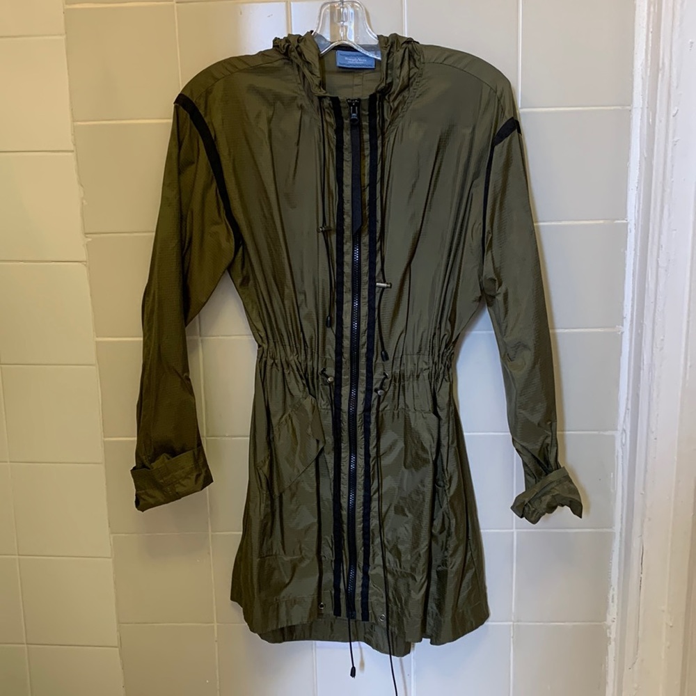 Simply Vera, Vera Wang, light rain trench coat